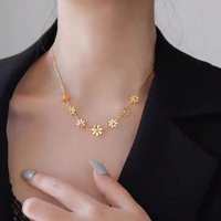 Titan Stahl 18 Karat Vergoldet Süss Einfacher Stil Gänseblümchen Armbänder Ohrringe Halskette main image 7