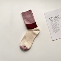 Femmes Style Simple Bloc De Couleur Polyester Crew Socks Une Paire sku image 2