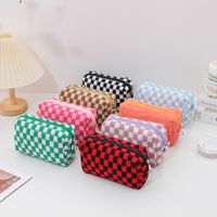 Cute Vintage Style Plaid Polyester Square Makeup Bags main image 1