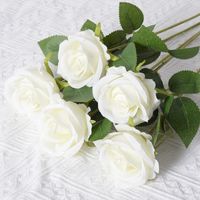 Valentinstag Romantisch Pastoral Rose Seidenblume Gruppe Datum Festival Künstliche Pflanze sku image 10