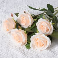 Valentinstag Romantisch Pastoral Rose Seidenblume Gruppe Datum Festival Künstliche Pflanze sku image 20