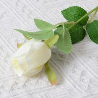 Valentinstag Romantisch Pastoral Rose Seidenblume Gruppe Datum Festival Künstliche Pflanze sku image 1
