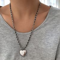 Lässig Herzform Titan Stahl Überzug Halskette Mit Anhänger main image 1