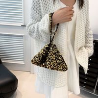 Women's Small Pu Leather Sequins Elegant Vintage Style Dumpling Shape Zipper Shoulder Bag Evening Bag Underarm Bag main image 5