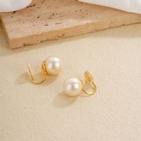 1 Pair Ig Style Elegant Simple Style Geometric Epoxy Plating Inlay Copper Pearl Ear Cuffs main image 6