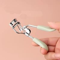 Classic Style Solid Color Stainless Steel Plastic Eyelash Curler 1 Piece main image 3