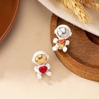 1 Pair Sweet Commute Astronaut Plating Iron Ear Studs main image 6