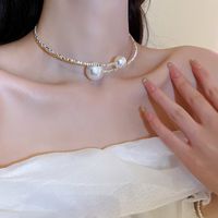 Elegant Simple Style Solid Color Copper Inlay Artificial Pearls Choker main image 4