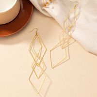 1 Pair Simple Style Rhombus Plating Alloy Gold Plated Drop Earrings main image 3