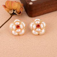 1 Pair Vintage Style French Style Flower Inlay Copper Rhinestones Pearl 18k Gold Plated Rose Gold Plated Ear Studs main image 6
