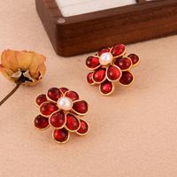 1 Pair Elegant Vintage Style French Style Flower Inlay Copper Glass Pearl 18k Gold Plated Ear Studs main image 1