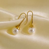 1 Pair Elegant Simple Style Solid Color Plating Inlay 304 Stainless Steel Freshwater Pearl Pearl 14K Gold Plated Drop Earrings main image 7