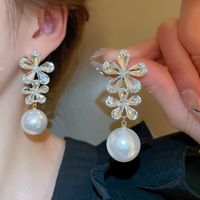 1 Pair Sweet Flower Inlay Alloy Artificial Pearls Rhinestones Drop Earrings main image 8