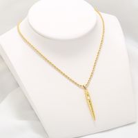 Lässig Elegant Einfarbig Kupfer Überzug Inlay Künstliche Perlen 18 Karat Vergoldet Halskette Mit Anhänger main image 1