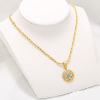 Lady Round Copper Plating Inlay Zircon 18k Gold Plated Pendant Necklace main image 3