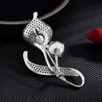 Lady Flower Copper Plating Inlay Zircon Women's Brooches main image 4