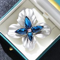 Lady Flower Copper Plating Inlay Artificial Crystal Women's Brooches main image 1