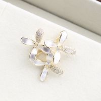 Lady Flower Copper Plant Flowers Plating Inlay Zircon Women's Brooches sku image 1