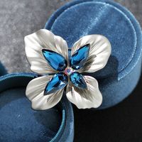 Lady Flower Copper Plating Inlay Artificial Crystal Women's Brooches main image 4