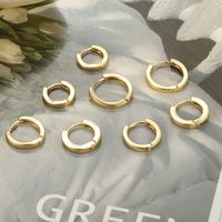 1 Set Simple Style Classic Style Solid Color Plating Copper Gold Plated Earrings main image 4
