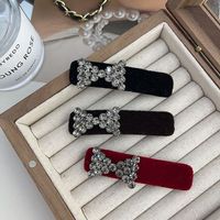 Women's Retro Bow Knot Velvet Material 80% Polyester 20% Spandex M: About 0.463kg Inlay Rhinestones Hair Clip main image 3