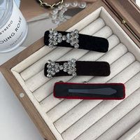 Women's Retro Bow Knot Velvet Material 80% Polyester 20% Spandex M: About 0.463kg Inlay Rhinestones Hair Clip main image 2