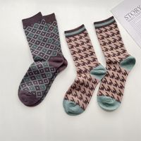 Femmes Rétro Motif Pied-de-poule Fibre De Polyacrylonitrile Crew Socks Une Paire main image 4