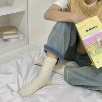 Femmes Style Japonais Couleur Unie Coton Crew Socks Une Paire main image 4