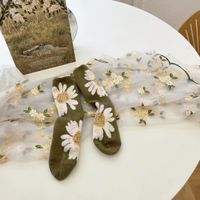 Women's Retro Flower Cotton Jacquard Crew Socks A Pair sku image 3