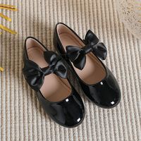 Girl's Vintage Style Solid Color Bowknot Point Toe Flats main image 3