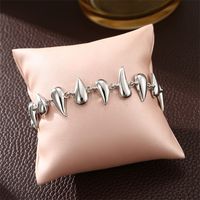 Simple Style Oversized Water Droplets Solid Color Alloy Wholesale Bracelets main image 8