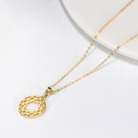 Simple Style Geometric Round Sterling Silver Plating Hollow Out 14k Gold Plated Silver Plated Pendant Necklace main image 1