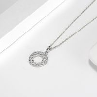 Simple Style Geometric Round Sterling Silver Plating Hollow Out 14k Gold Plated Silver Plated Pendant Necklace main image 4