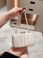 Women's Flannel Solid Color Elegant Vintage Style Beading Square Buckle Handbag Evening Bag sku image 1