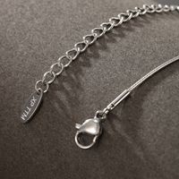 Xuping Style Simple Géométrique Acier Inoxydable Placage Incruster Perles Artificielles Collier main image 5