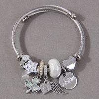Simple Style Shamrock Wings Stainless Steel Alloy Bangle main image 1