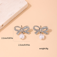 1 Paire Romantique Sucré Noeud D'arc Perle Incruster Alliage Strass Boucles D'oreilles main image 2