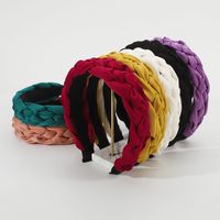 Women's Simple Style Solid Color Cloth Hair Band main image 1
