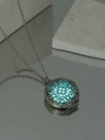 Classical Vintage Style Color Block Stainless Steel Alloy Luminous Unisex Pendant Necklace sku image 7