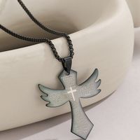 Casual Punk Cross Wings Stainless Steel Men's Pendant Necklace main image 4
