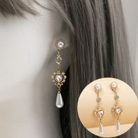 1 Paire Style Ig Sucré Forme De Cœur Placage Incruster Métal Perles Artificielles Zircon Boucles D'oreilles main image 1