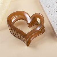 Women's Ig Style Simple Style Heart Shape Plastic Hair Claws main image 4