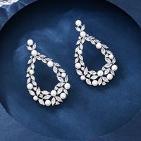 1 Pair Elegant Simple Style Water Droplets Plating Inlay Copper Artificial Pearls Zircon White Gold Plated Drop Earrings main image 2