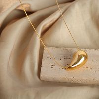Lässig Einfacher Stil Pendeln Wassertropfen Titan Stahl Überzug 18 Karat Vergoldet Halskette main image 3