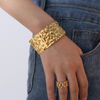 Vintage Style Punk Double Ring Waves Floral Titanium Steel Plating 18k Gold Plated Bangle main image 3