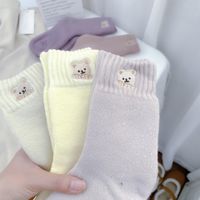 Women's Simple Style Solid Color Polyacrylonitrile Fiber Crew Socks A Pair main image 5