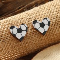 1 Pair Cute Heart Shape Wood Silver Plated Ear Studs main image 6