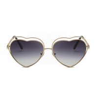 Simple Style Heart Shape Ac Special-shaped Mirror Full Frame Women's Sunglasses main image 3