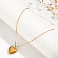 Simple Style Heart Shape Stainless Steel Three-dimensional 18k Gold Plated Pendant Necklace main image 6
