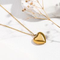 Simple Style Heart Shape Stainless Steel Three-dimensional 18k Gold Plated Pendant Necklace sku image 1